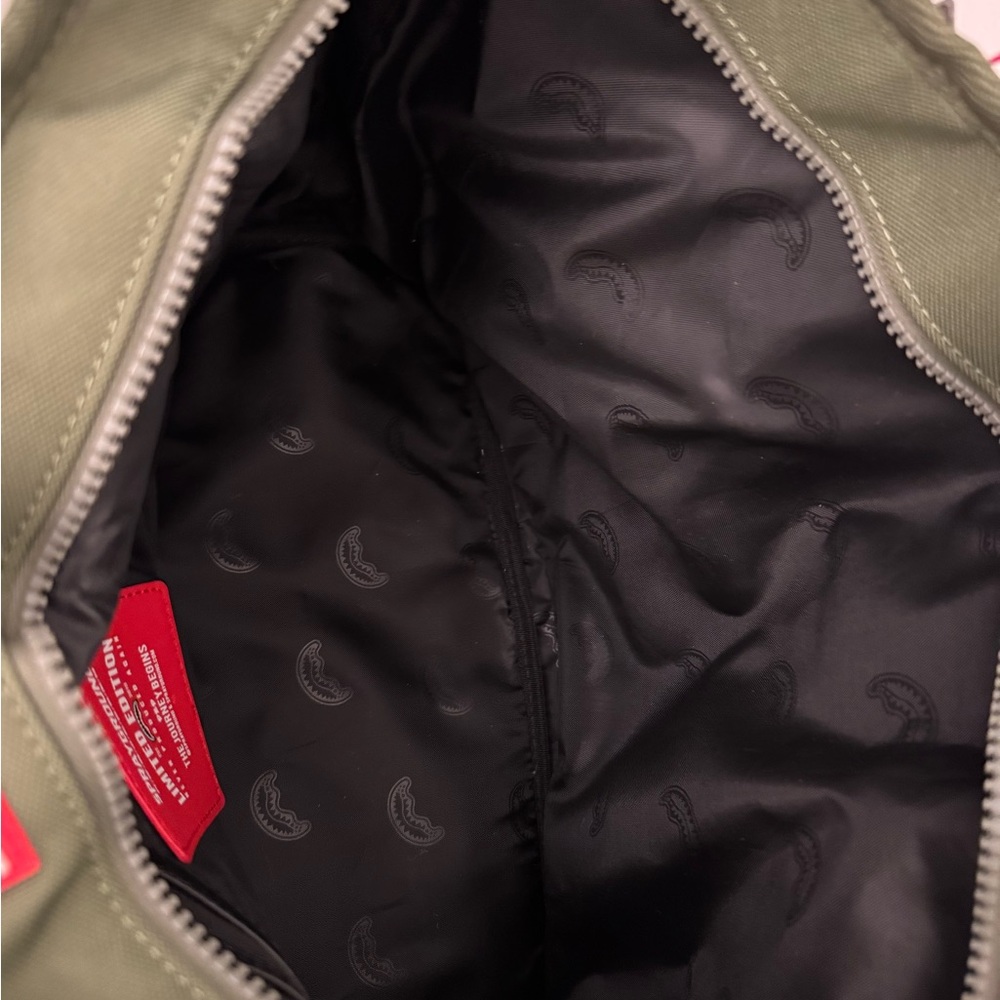 Sprayground Limited Edition Tote Bag - Picture 6 of 6